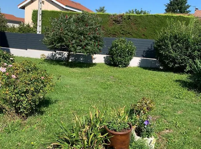Frühstückspension Aux 2 Lots Sorbiers (Loire)